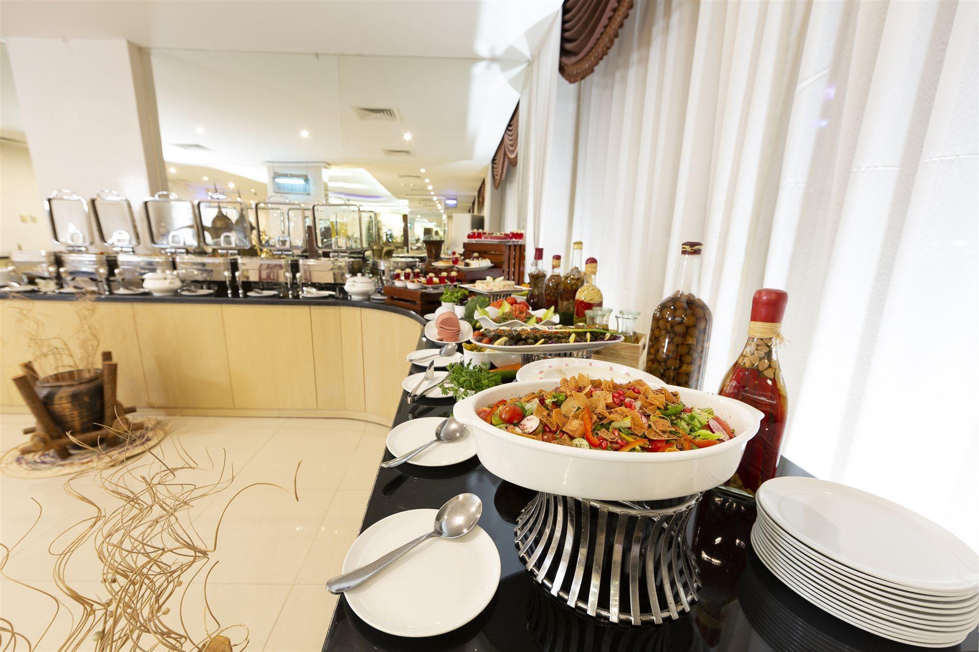 Nova Park Hotel Шарджа Экстерьер фото