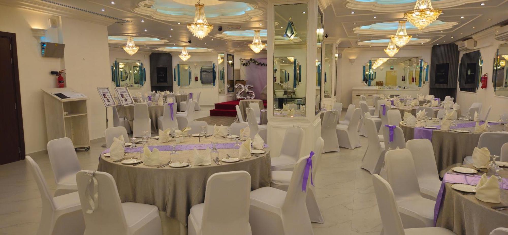 Nova Park Hotel Шарджа Экстерьер фото